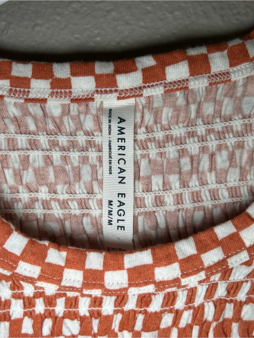 NEW American Eagle Checkered Smocked Short Sleeve T Shirt Women’s Size Medium